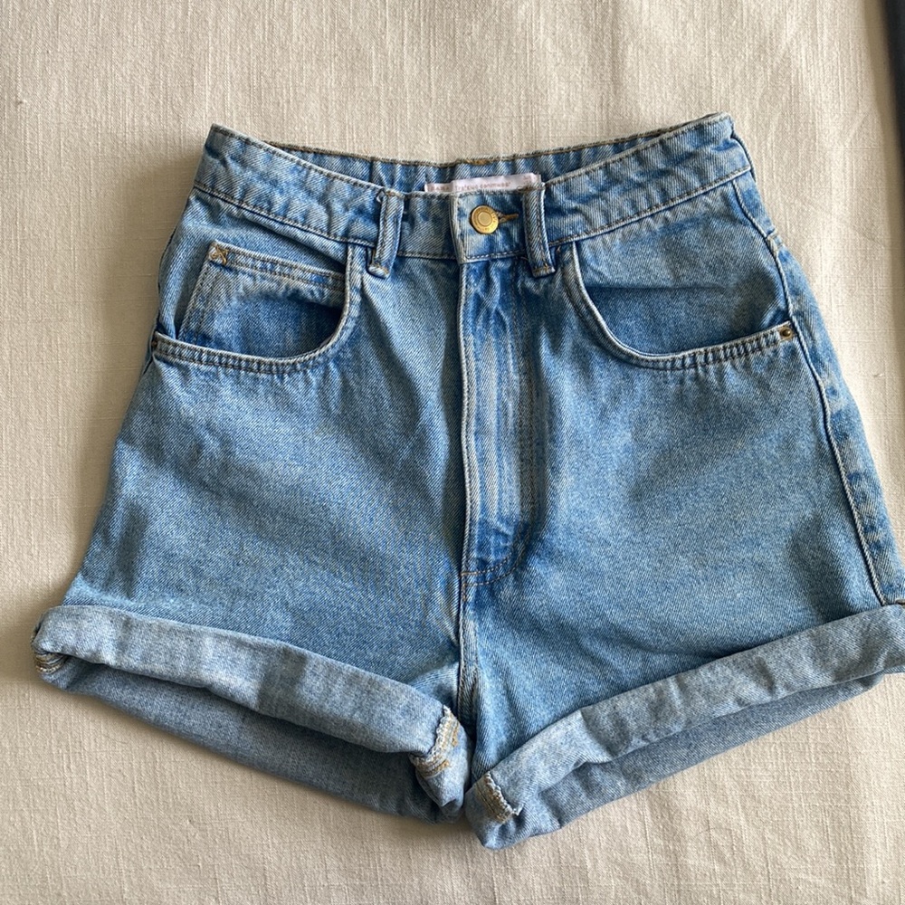 Trafaluc by Zara Denimwear High Waisted Shorts Size 2